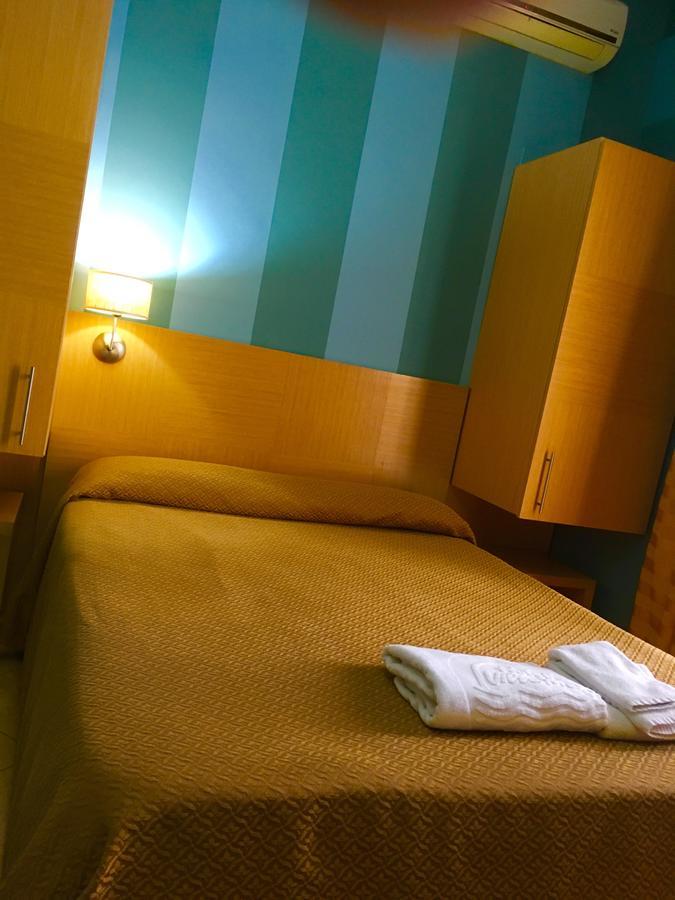 Hotel Villa Mare 알타빌라밀리치아 외부 사진