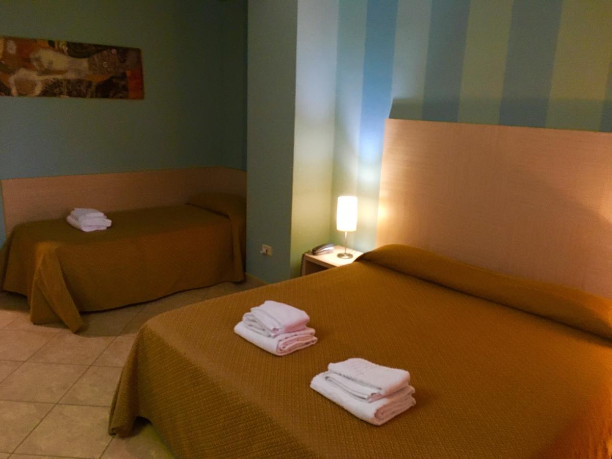 Hotel Villa Mare 알타빌라밀리치아 외부 사진